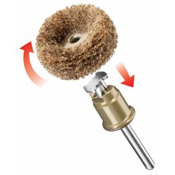 Aplikace leštícího kotoučku na upínací trn