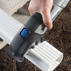 Ukázka použití Dremel DSM510 - 77mm dělicího kotouče na kov