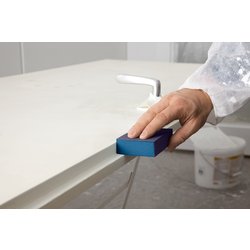 Ukázka použití brusné houbičky - střední